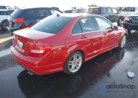 2013 Mercedes-Benz C 300 Sport 4Matic from USA, damaged, VIN WDDGF8AB9DA789377